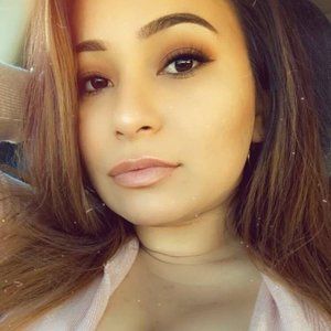 Meet your Posher, Amelia